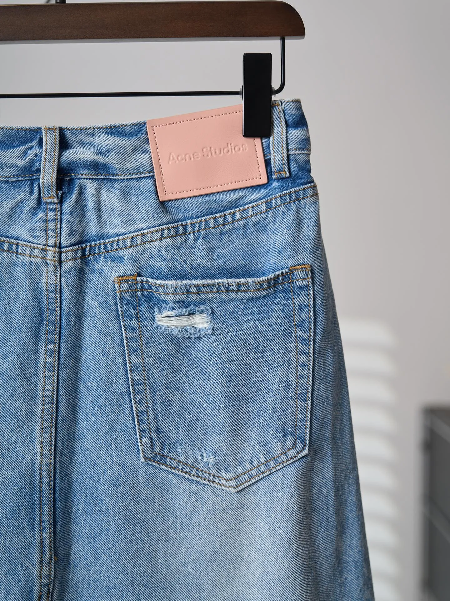 【 】Acne Studios 【In Stock】S M L ， ， 。 ， ， 。 ， 。 ， ， 。 ， ， ； ， ， 。 ， ， 。 1 ， ， ； ， ， ， 。 2 ， ， 。 3 ， ， ， 、 。 4 ， ， ； ， ，